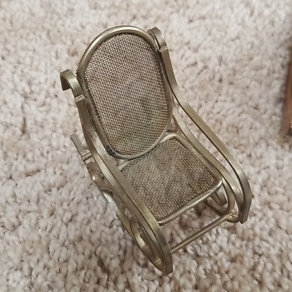 DOLLHOUSE Antique Miniature Set - Picture 3 of 4